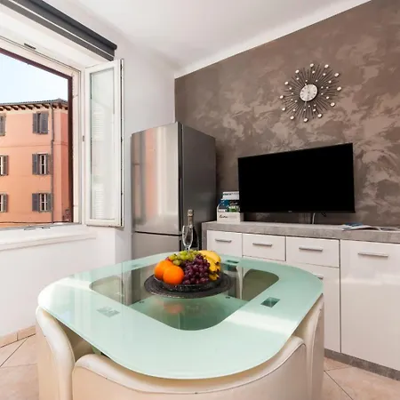 Apartment Rogic *